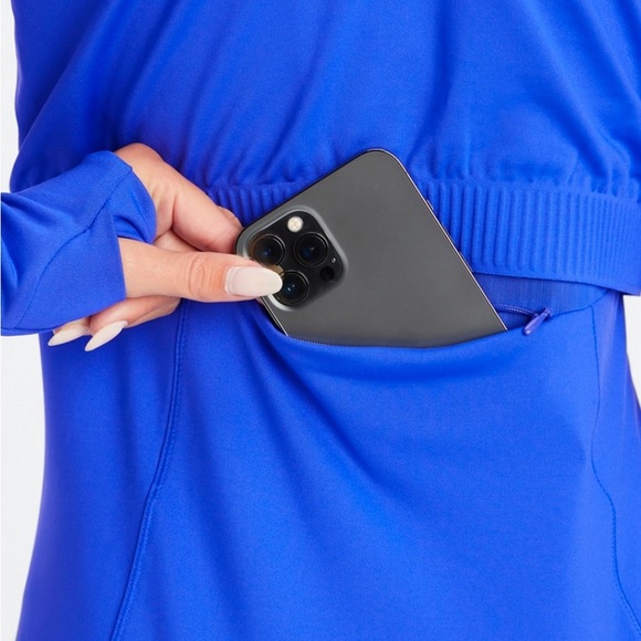 Fabletics Trinity Blue Cold Weather Performance Jacket Size Large NWT - Picture 11 of 13